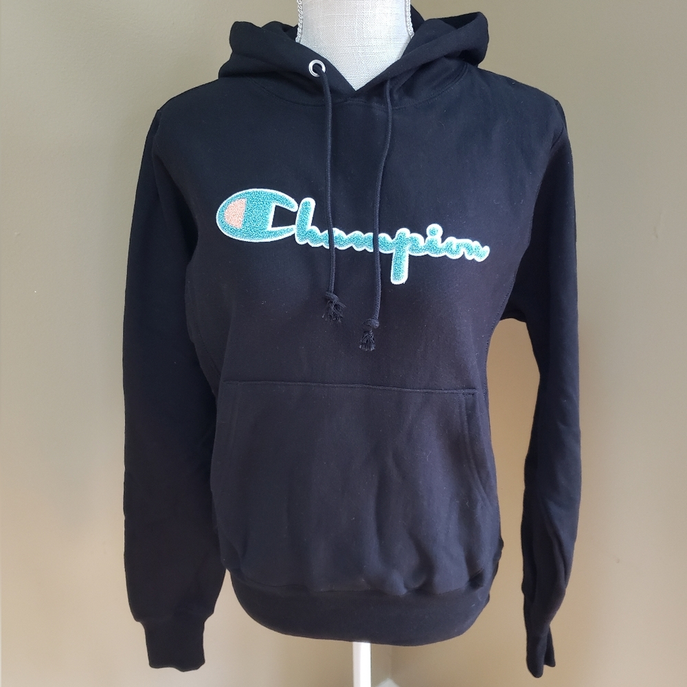 NWTWomens Champion Boyfriend XS Hoodie, Reverse Weave, Textured Logo,